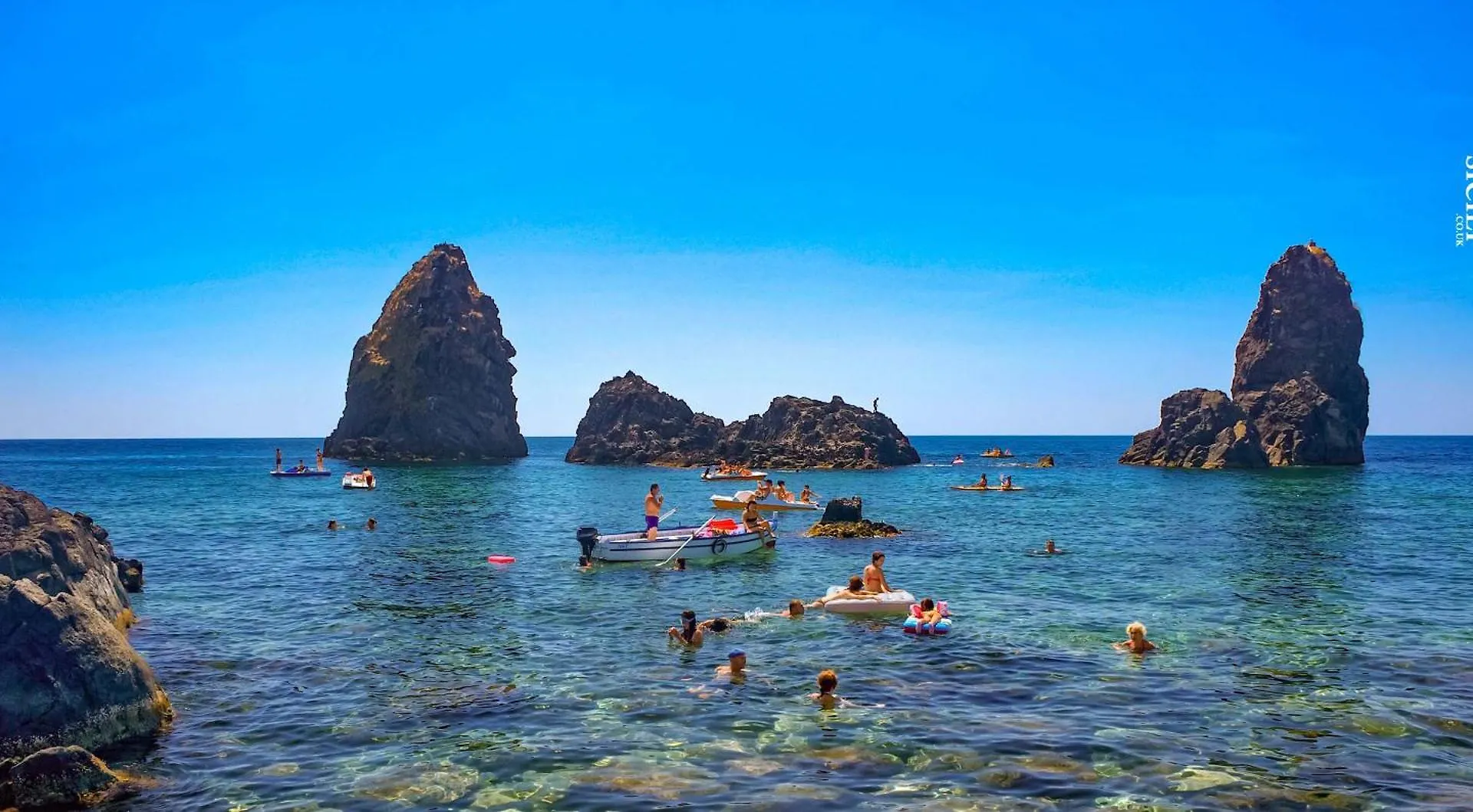 Hébergement de vacances Villa Scalinata Del Nespolo Acitrezza à Aci Trezza